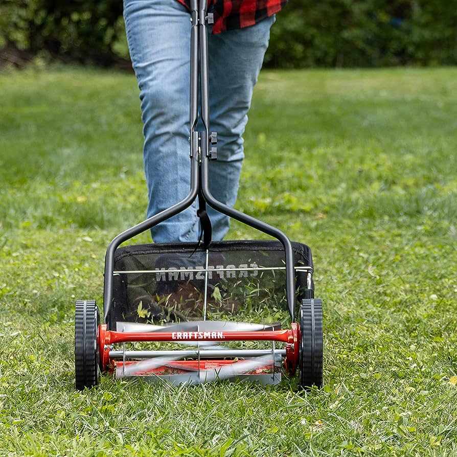 Manual Reel Mower For Cutting Grass